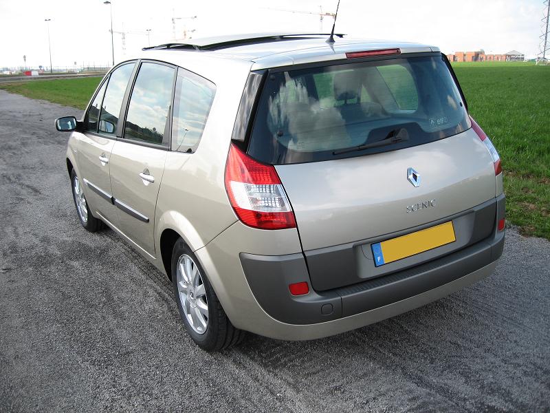 http://renault.pgr.free.fr/53_gdscenic06/scenicII06_03.jpg